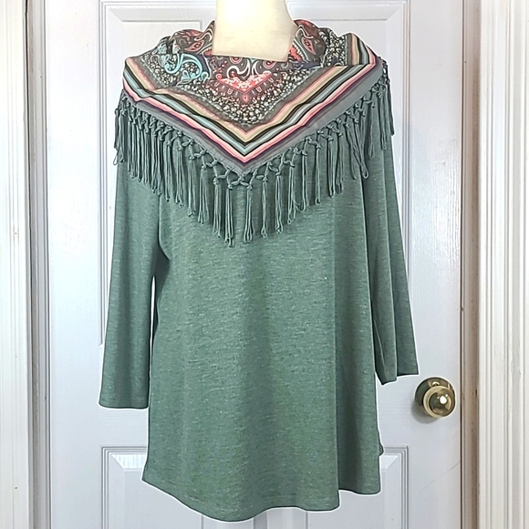 One World Blouse With Scarf - Picture 1 of 11